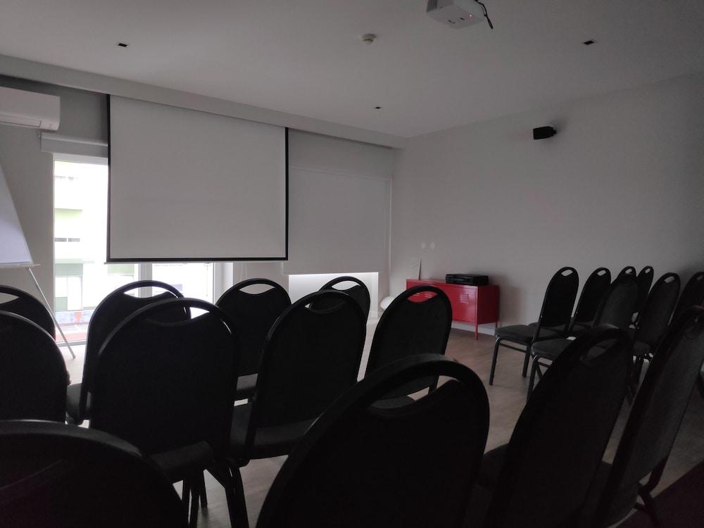 Sport Hotel Gym + Spa Covilha Exterior photo